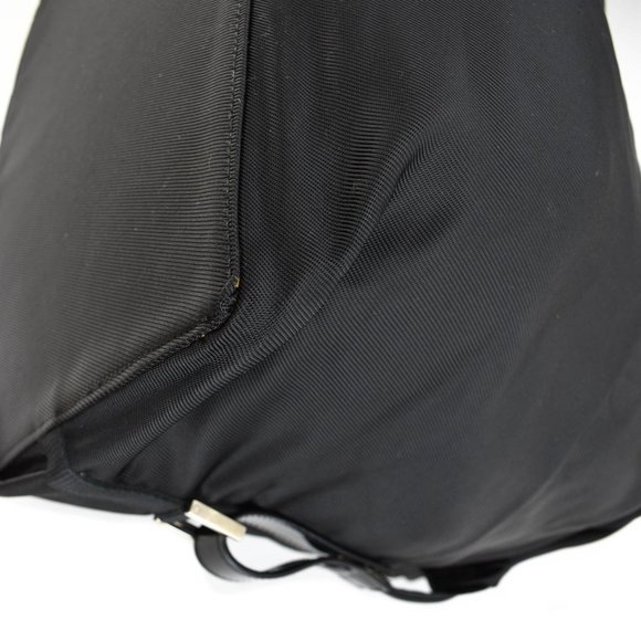 GUCCI: Black, Nylon & Patent Leather Logo Folding Compact Weekender Bag (wm) - Picture 7 of 12